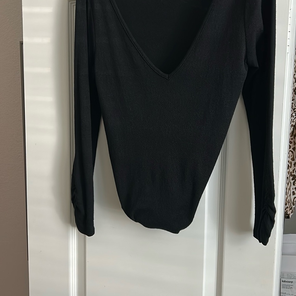 Black V-Neck Long Sleeve Dress